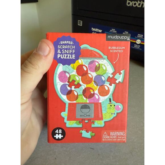 2 Mudpuppy Shaped Scratch And Sniff Puzzles Gumballs Bear BRAND NEW - Picture 4 of 5